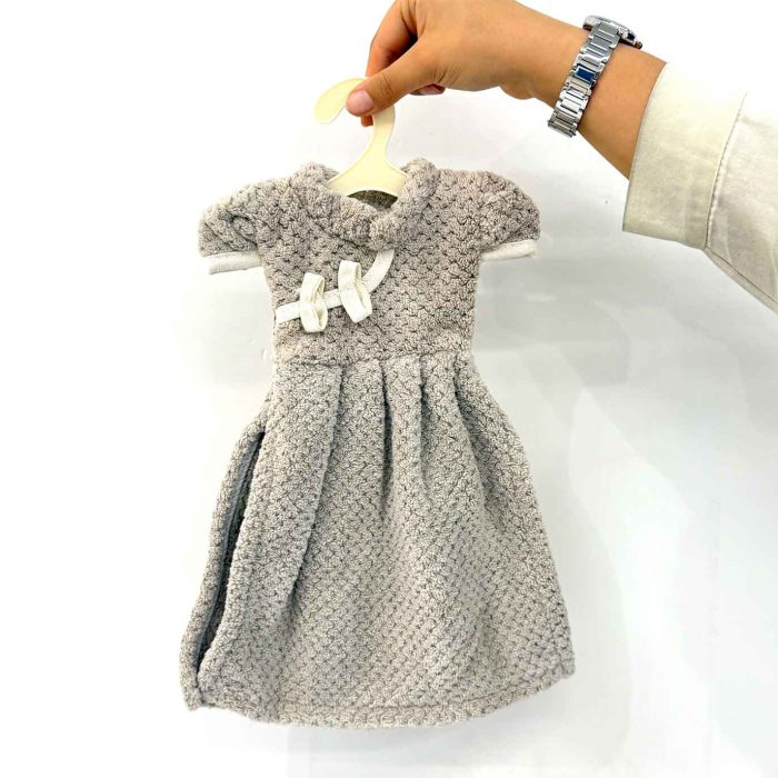 حوله دست کودک – طرح لباس